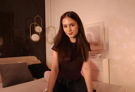 SkinnyEllie Public slika 6