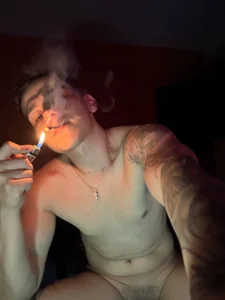 Michelletylor: Thats me bb 😈👹❤️‍🔥🗿👑 ( 9 фото)