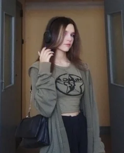 ElvaMell Public Poză 3