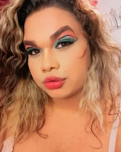 kami_hot_ts Du hast nicht die leiseste Ahnung von allem, was mir durch den Kopf geht, wenn die Sehnsucht nach di Pic