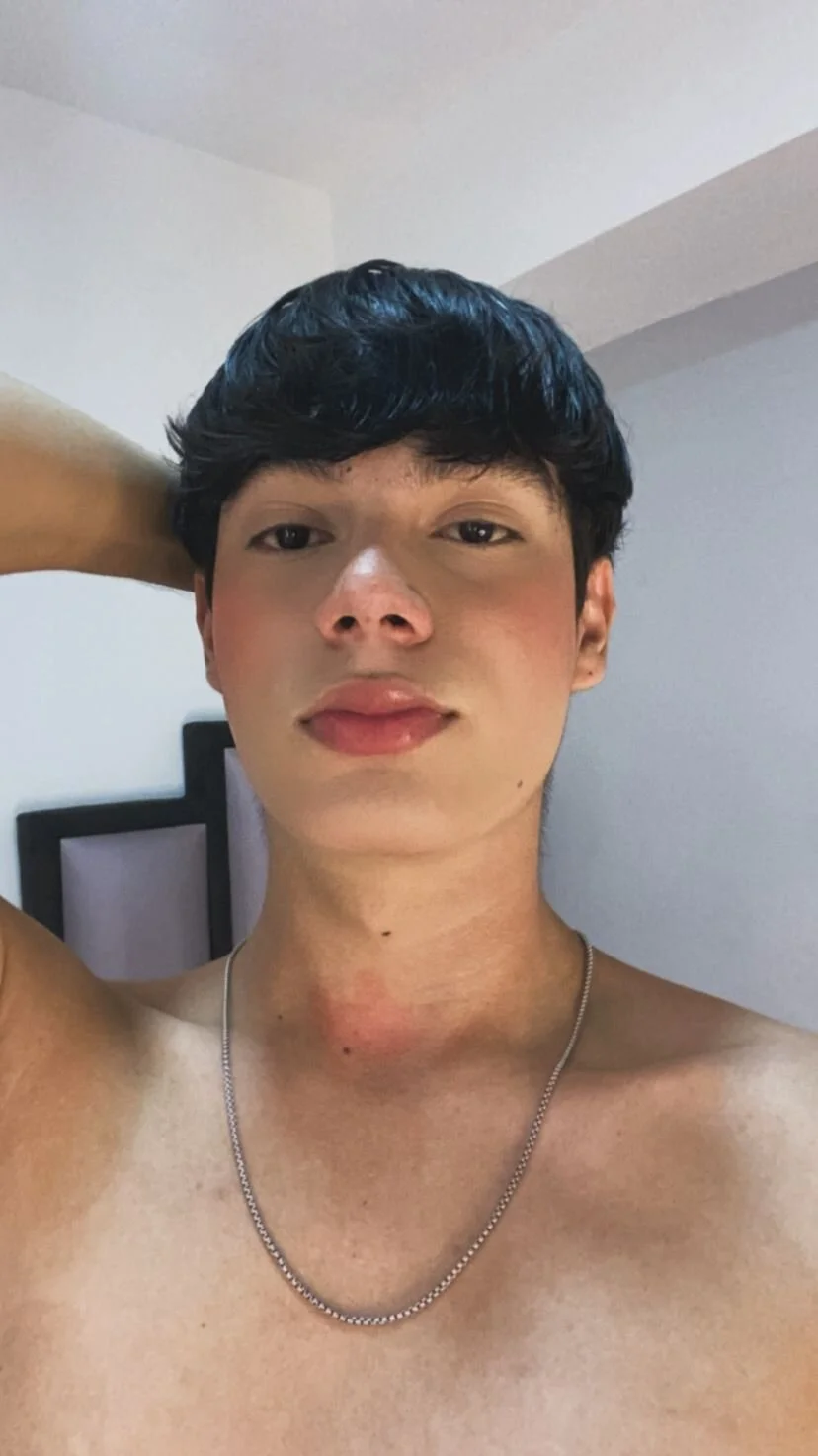 Isaac_01_ Trending Pic 5229