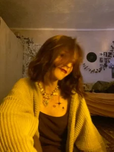 TateCutsforths XXX nøgenfoto 7