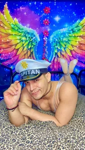 The captain of your fantasies de juse_kinghot Foto 2