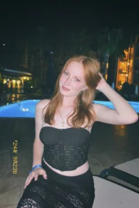 Felicia_Bernot Public Billede 4