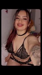 🖤🖤🖤🫦 de naomirouse_  2 Imagens