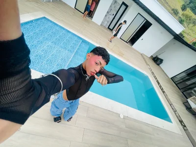 alex🙊✨ de LOVE_GUYS1 Foto 4