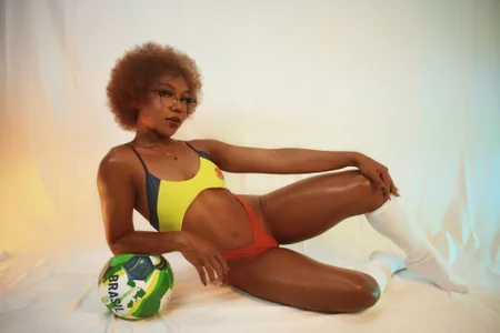 Frida-kiroga LATINA FIFA💛💙❤️ slika 5