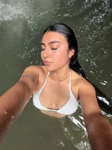 Bella_rochee 🛘💦 Foto
