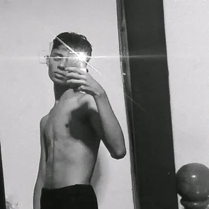 valentin_knox Public Pic 2