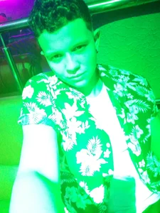 alex-queen- Yo Pic 6