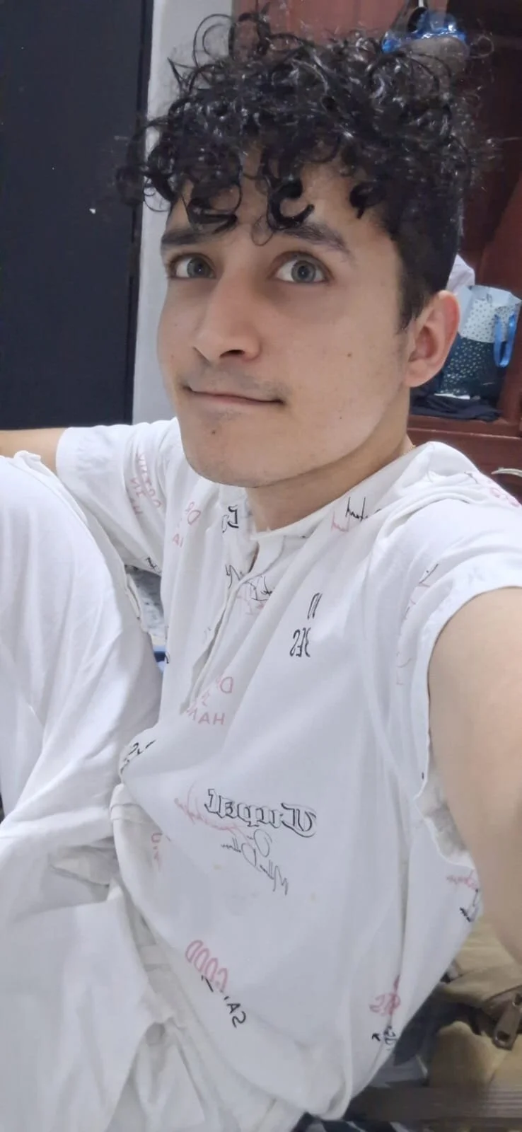 eros_fangs popularna fotka 14