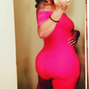 Red_Bone_Temptress Public Pic 6