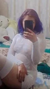 Star_Eli White Pic 3