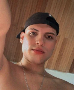marcus_leonel in my city it is quite hot.🌡️🥵 사진