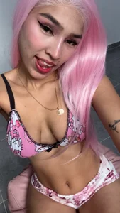 MIA_BROWN69 PINK HAIR AND DANGEROUS Pic 6