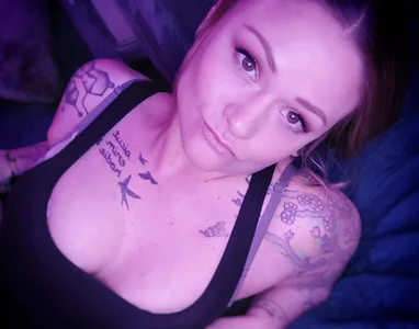 SlipsLips Public Pic