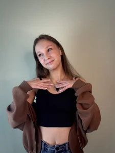 GeniaHagley Public Pic 2