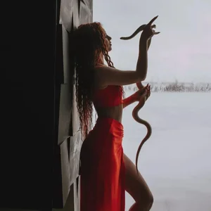 RubyAttwood 😈 Bilde