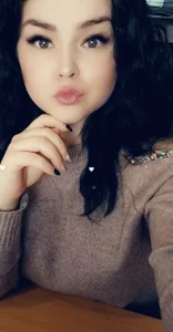 Linasexy777 kiss slika 5