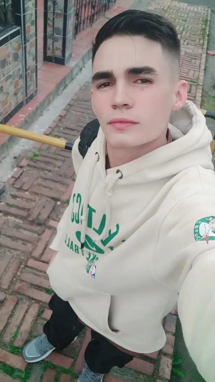 Maxximilano_ immagine di tendenza 9586