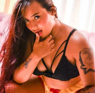 Mia_dreek Public صورة واحدة|Mia_dreek Public صورتان|Mia_dreek Public  صور|Mia_dreek Public  صورة