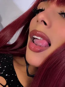 sabrinamossii .  2 снимка