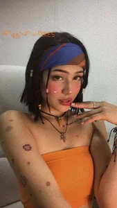 luna_sunflower__のMy favorite tender girl🐰の 3枚の写真