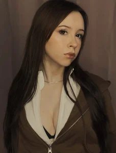 Luvienne_Belle Public Poză 5