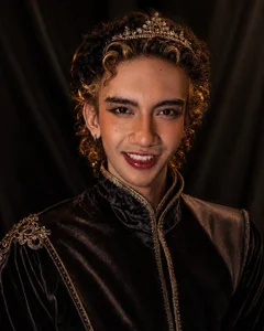 AustinReed17 Royalty 👑  5. fénykép