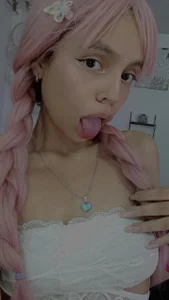 DanesacroninのIt's meの枚の写真