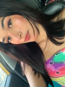 MarianaGalviz_ Public Pic 4