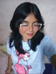 luna_velveth: Public ( 3 фото)