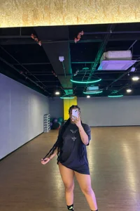 Miss_ambrer_ More selfies… because I like taking my own pics. Pic 4