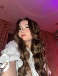 its me :D de LarueRehling  7 Imagens