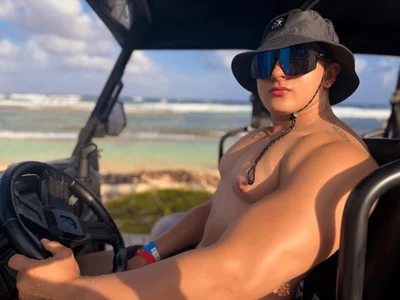 Vacations de Zack_Miller24 Foto 4