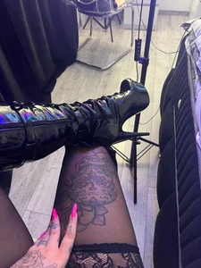 krysstal003 Mistress  รูป  2