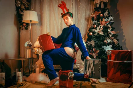 Spencer_little Christmas Hình 2