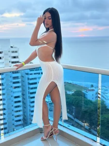 GIAglowing Whispers of Summer Pic