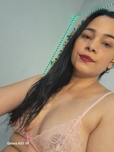 _Emily_sweet__ Public Pic 2