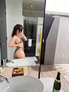 Wet___librarian Ass Foto 8