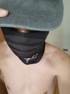Public od J0stDyck  4 snímek