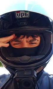 Adriel063 Public  5টি ছবি