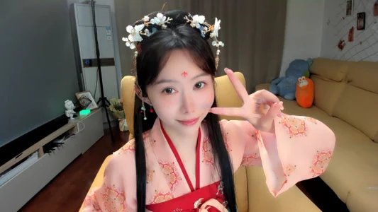 Luna520 Public Pic 2