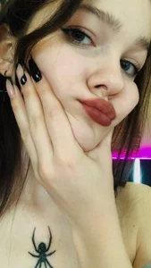 MichelleRoux 🎀Beautiful pictures of my life🎀  5টি ছবি