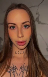 IsabelleDiorr kiss Kuva