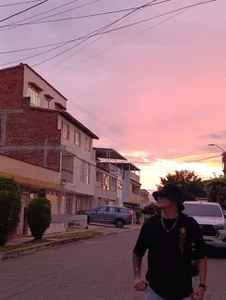 leon_cumming Leon Billede 5