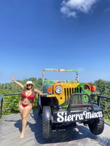 Zdjęcia michellesexxxy3 I love going to the Pool:  6