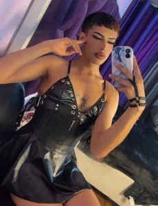 Natural 🌿 od MistressNyx_  3 snímek