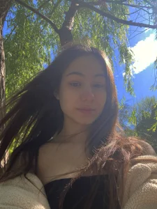 DaynaMacha In nature Pic