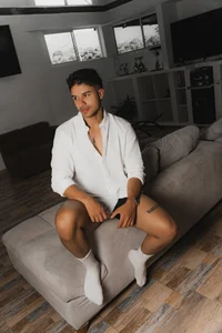 liam_collins21のA very hot day outsideの 6枚の写真